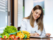 Signs and Symptoms When Your Body is Undernourished functional nutritionist